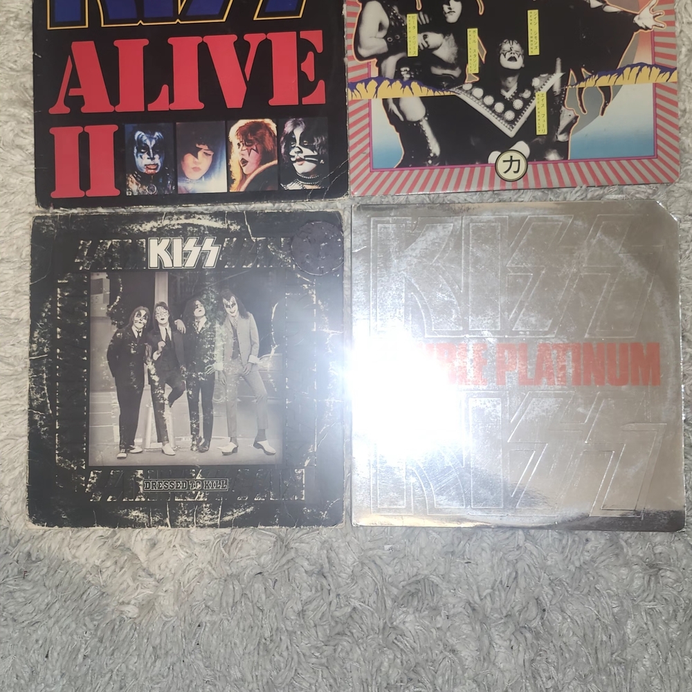 Kiss Vinyl Bundle with Black, Silver, Red and Pink Covers